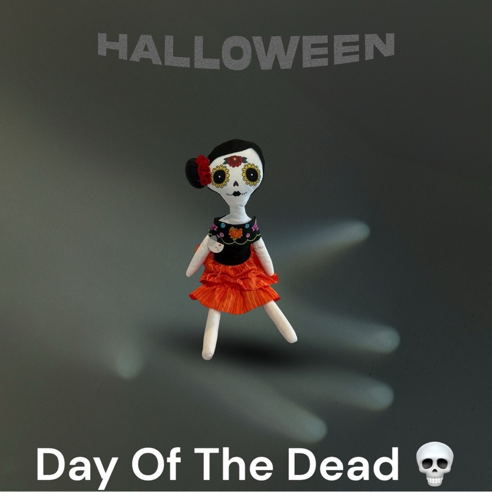 Debi Lilly Day Of The Dead 💀 Halloween Decoration Doll NWT